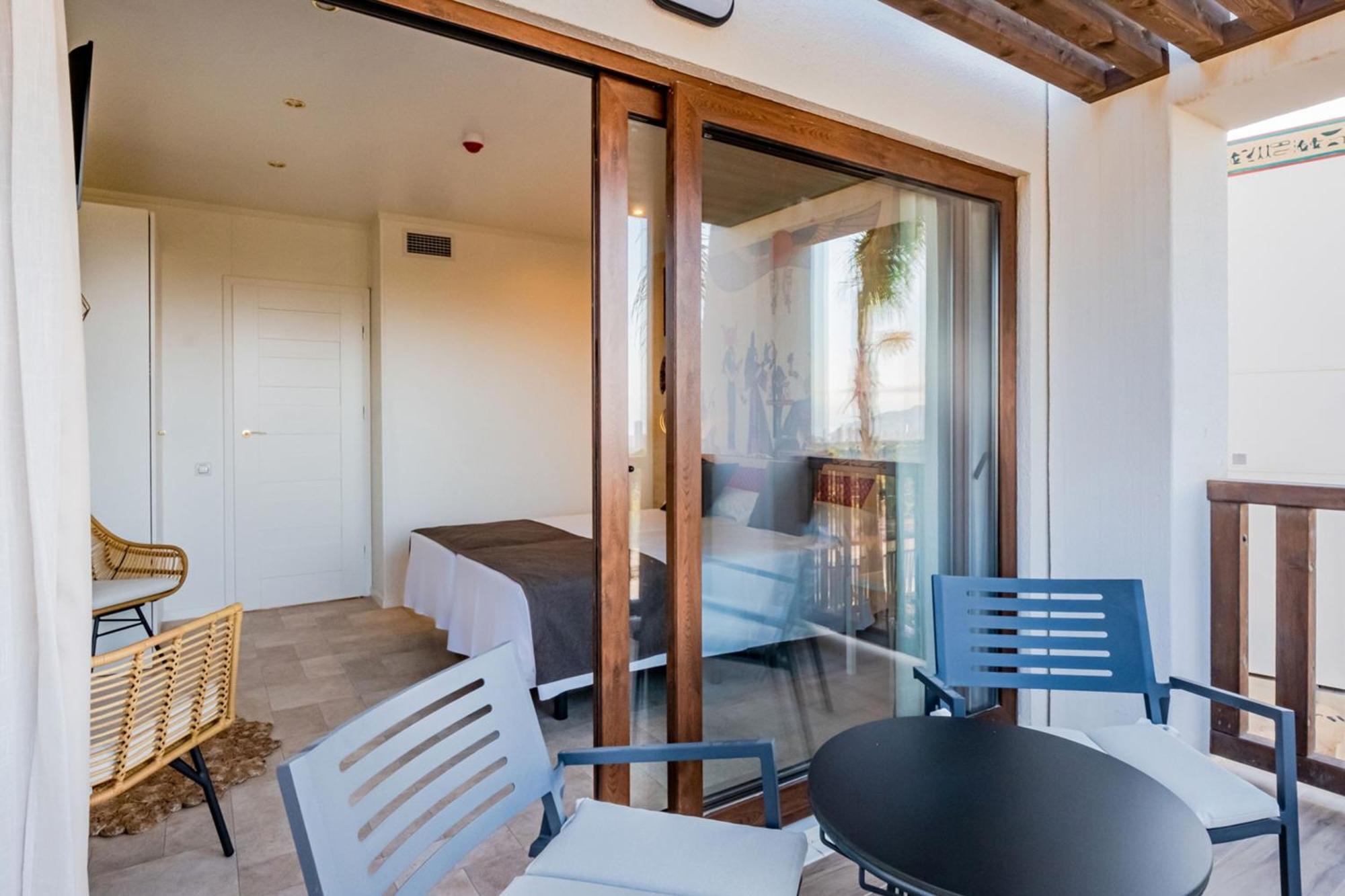 Four Points By Sheraton Costa Blanca Villas Бенидорм Экстерьер фото