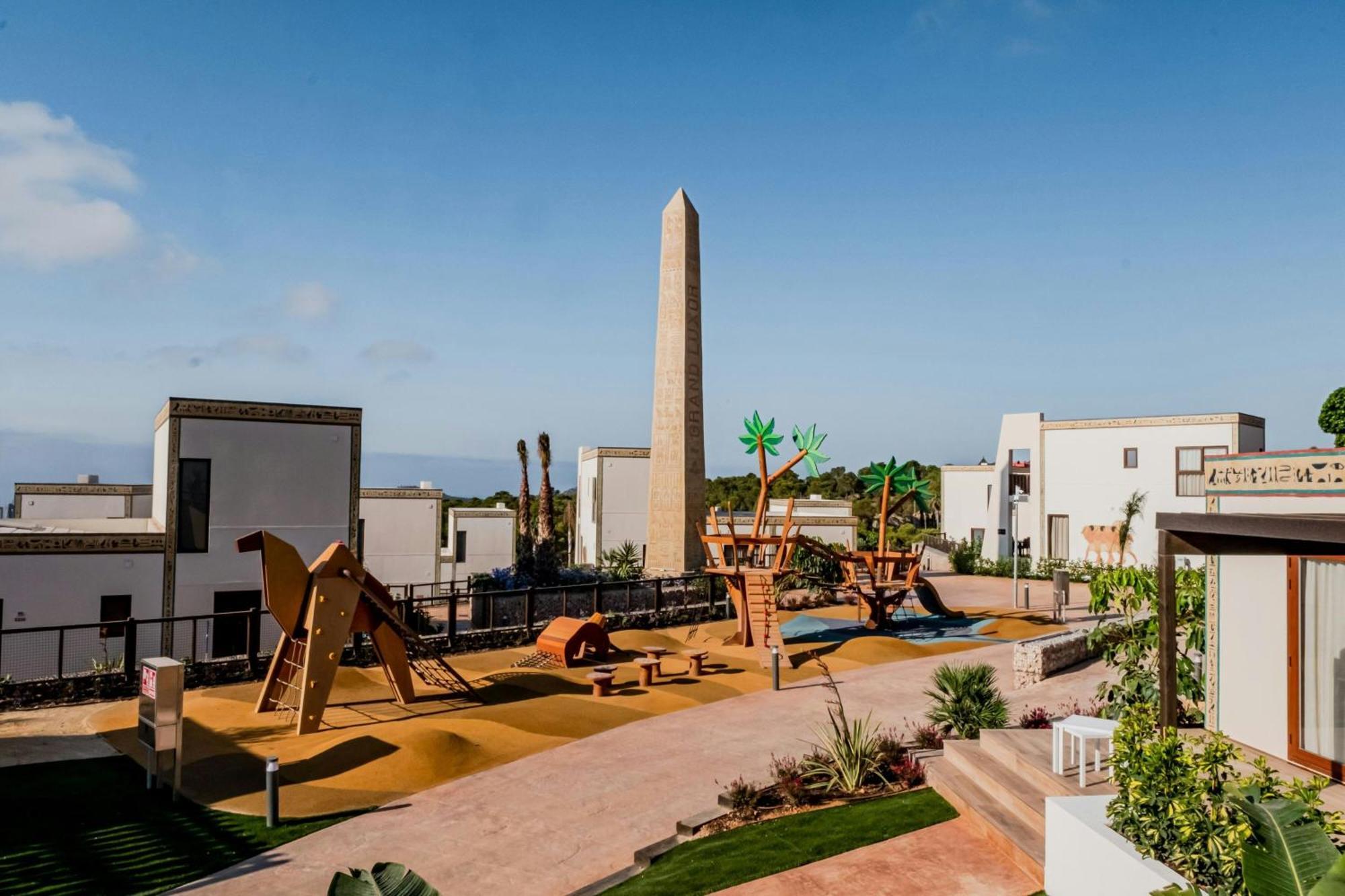 Four Points By Sheraton Costa Blanca Villas Бенидорм Экстерьер фото